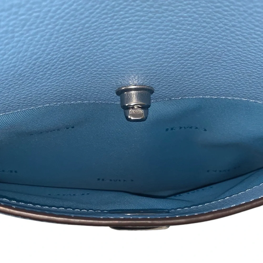 NWT Coach Chaise Leather Crossbody‎ perfect spring blue